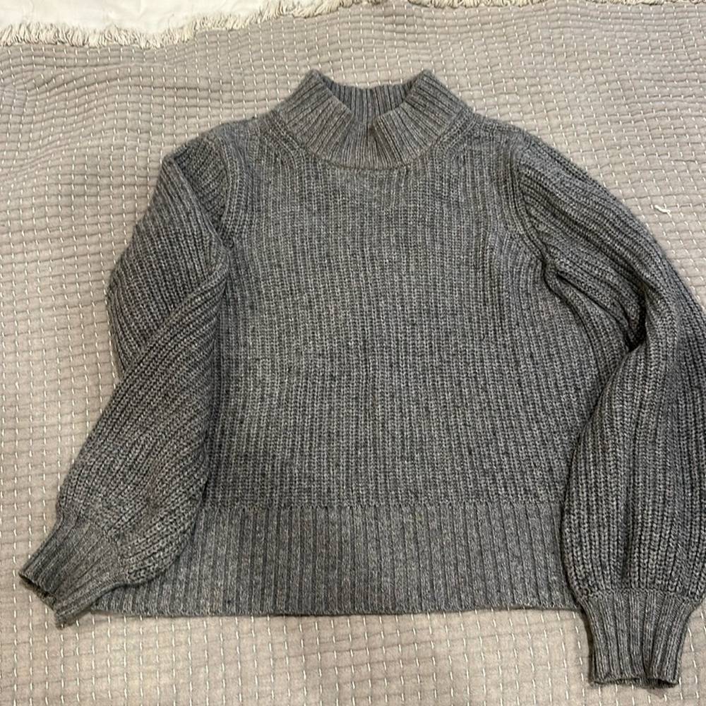 Abercrombie & Fitch mock neck sweater, XS